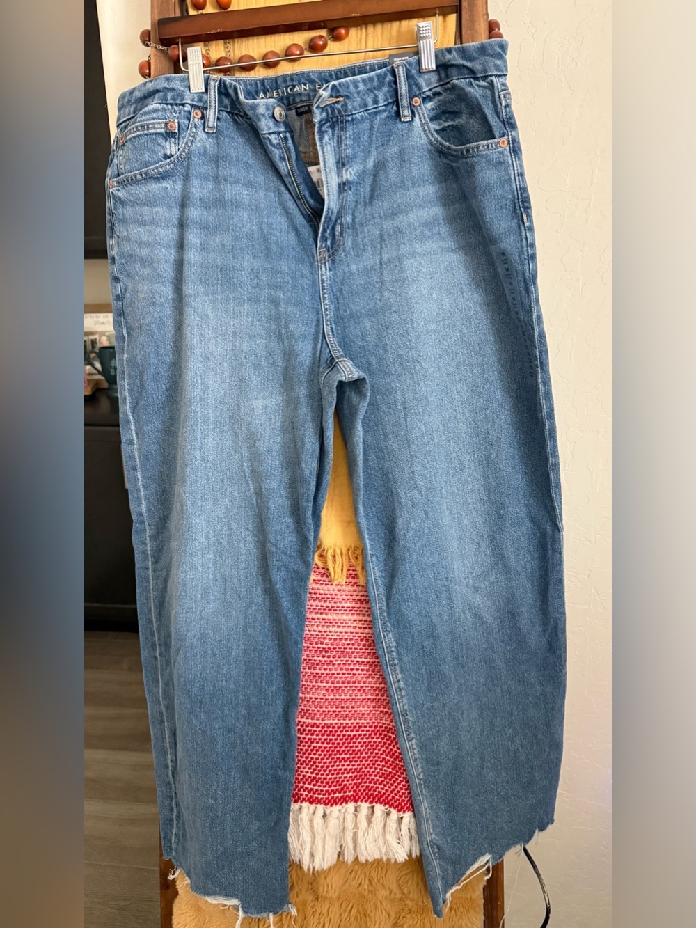 American Eagle Outfitters Light Blue Straight Leg Women’s Jeans